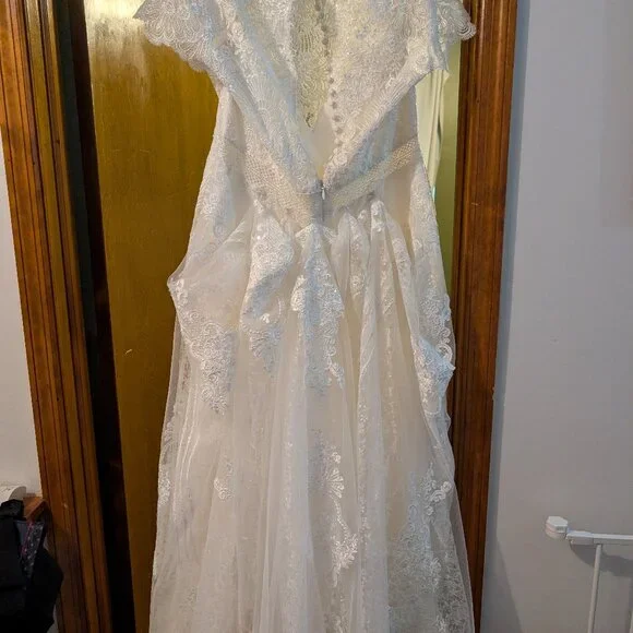 Melissa Sweet Ivory Embroidered Mock Neck Wedding Dress, Size 18W
